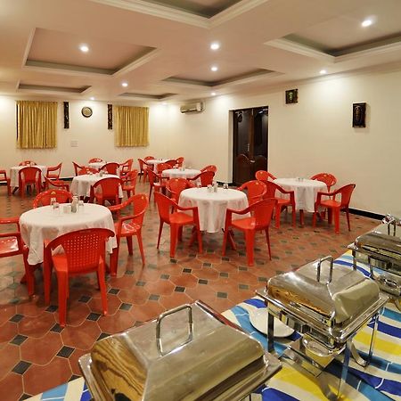 Royal Club Hotel Madras Zewnętrze zdjęcie